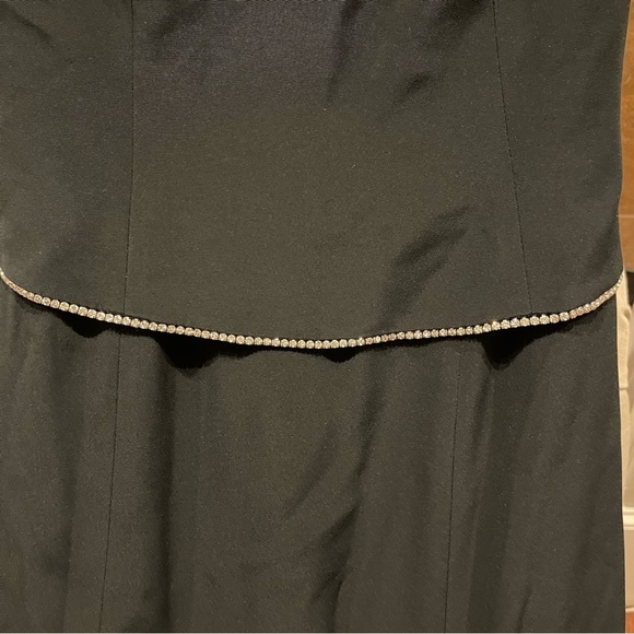 Jones New York Evening Form fitting Rhinestone Embellished Black Maxi Dress Sz 6 - Picture 7 of 12